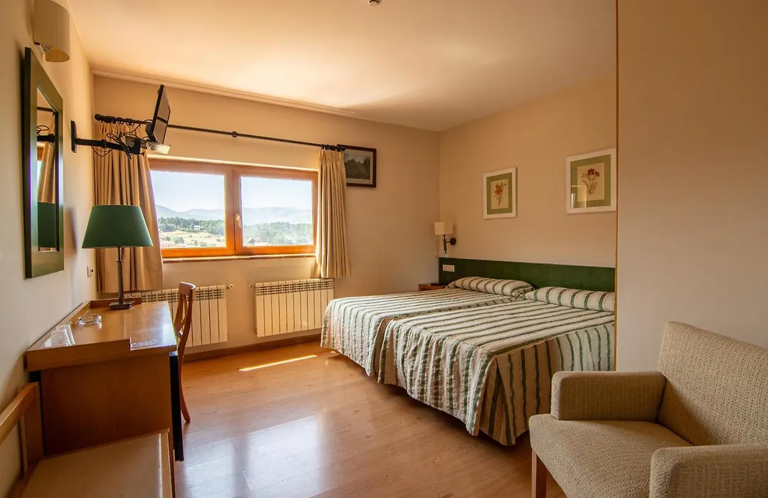 Hotel Galayos-1